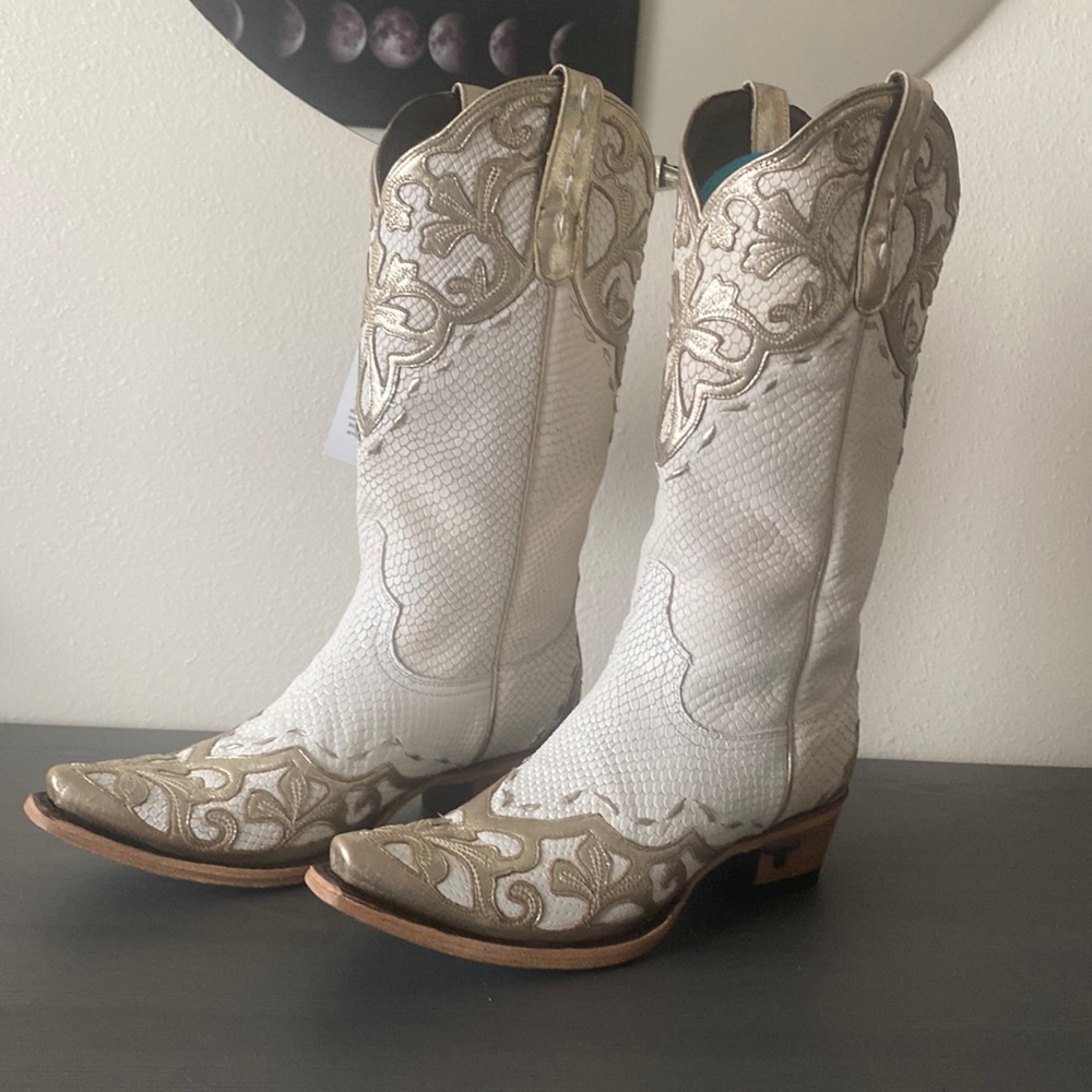 Lane Boots Cream Champagne Metallic Size 8.5 New In Original Box